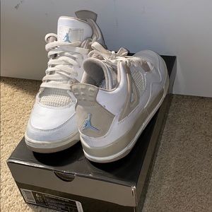 AIR JORDAN 4 RETRO (GS)